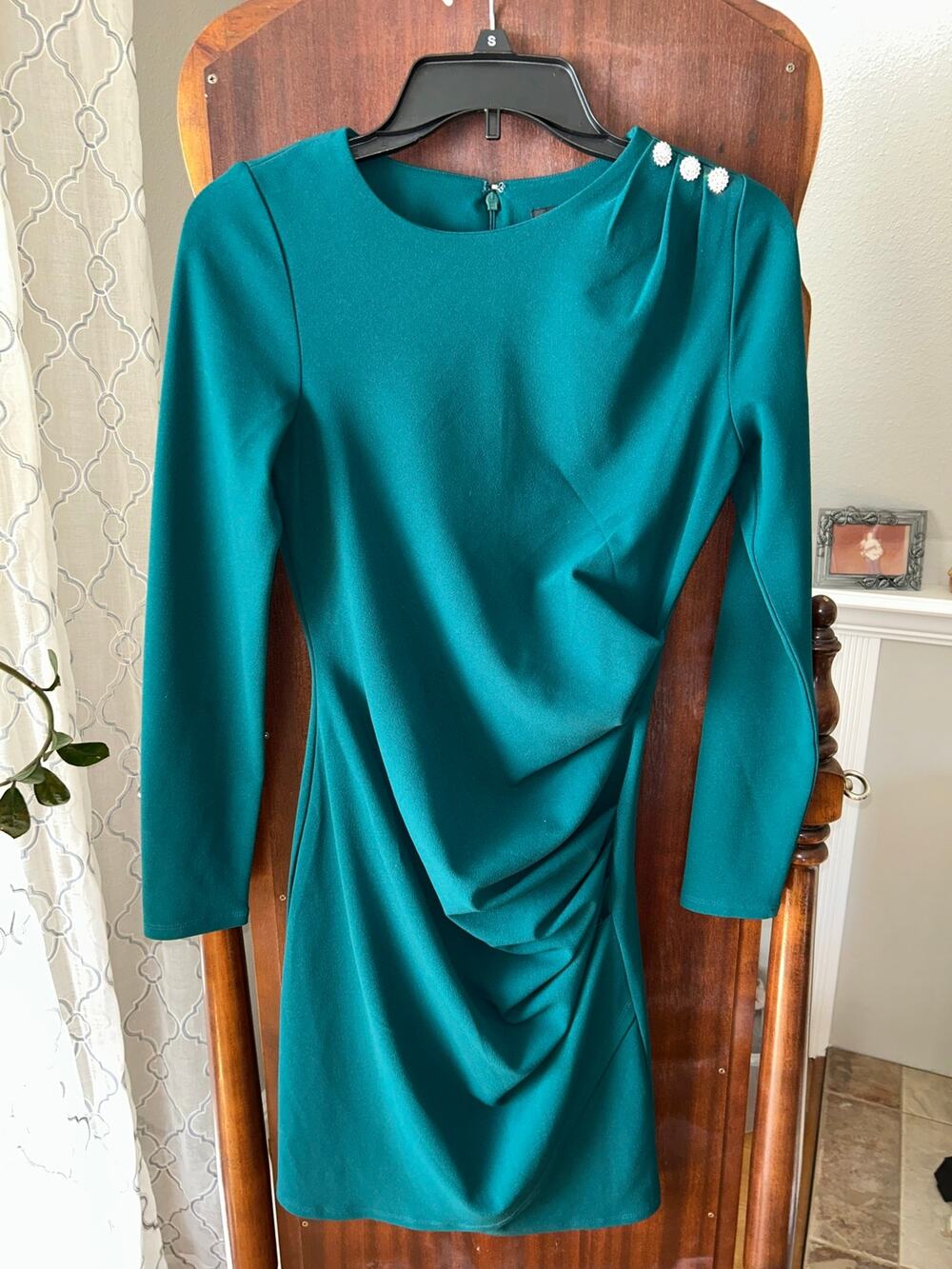 Express XS green long sleeve knee length holiday Christmas dress